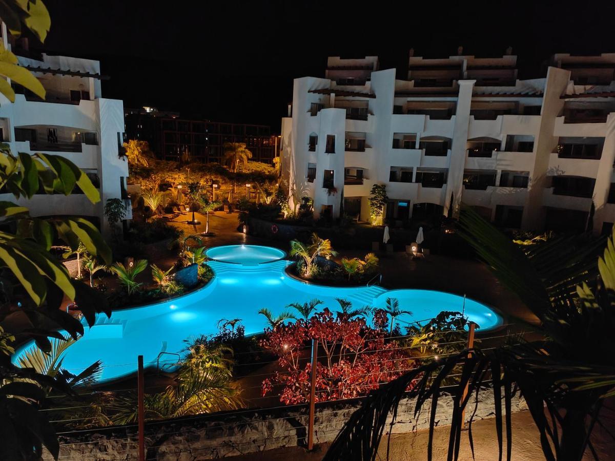 Garden Suites Luxury Apartment Palm-mar Ngoại thất bức ảnh